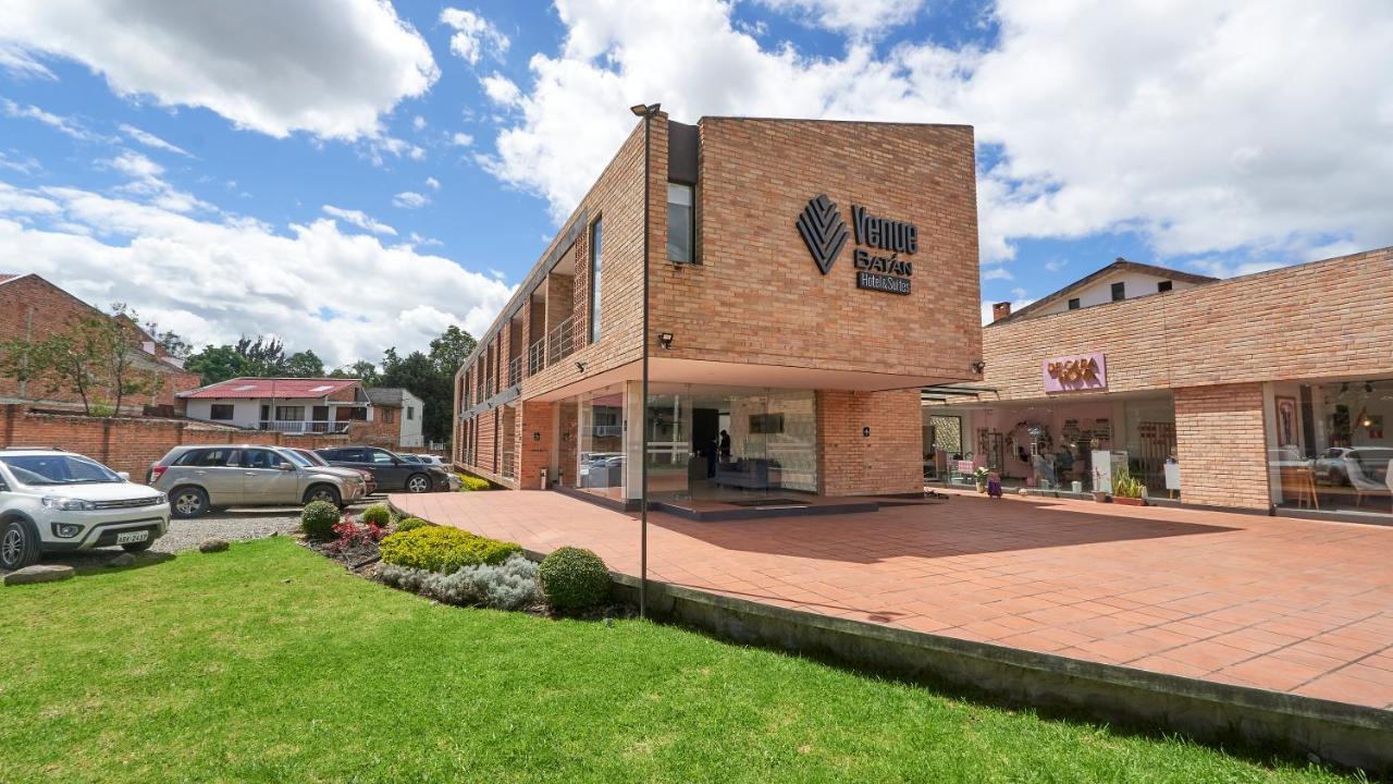 Venue Batan Hotel&Suites Куенка Екстер'єр фото