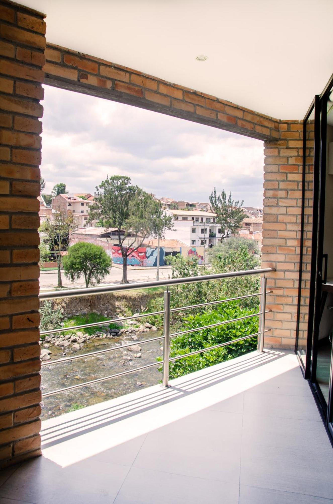 Venue Batan Hotel&Suites Куенка Екстер'єр фото